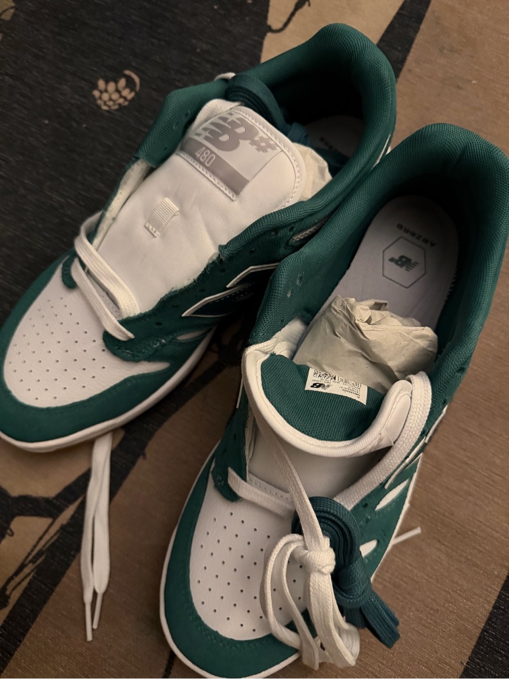 New Balance 480 Men's Green and White Casual Sneakers, brand new